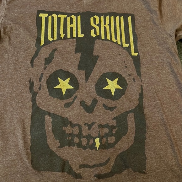 Sheri Moon Zombie Total Skull Skull V Neck - Picture 1 of 6